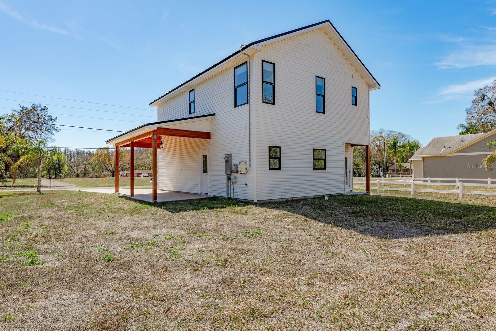 Image 29 of 42 For 22229 Carson Drive