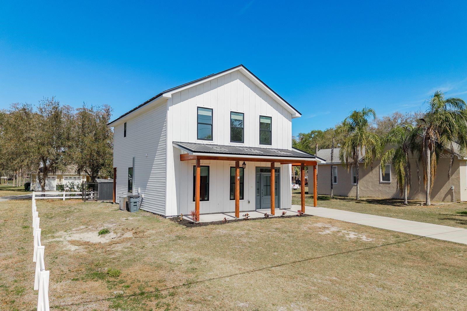 Image 33 of 42 For 22229 Carson Drive