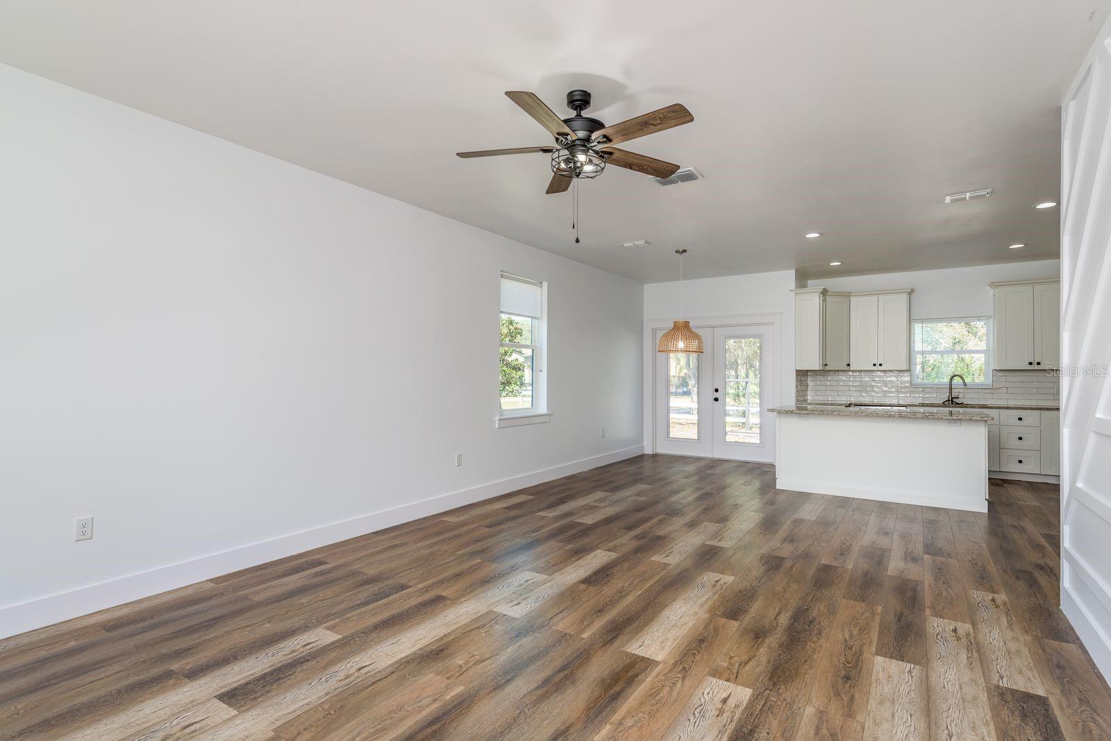 Image 6 of 42 For 22229 Carson Drive