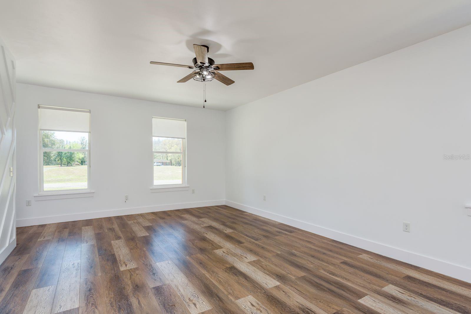 Image 8 of 42 For 22229 Carson Drive