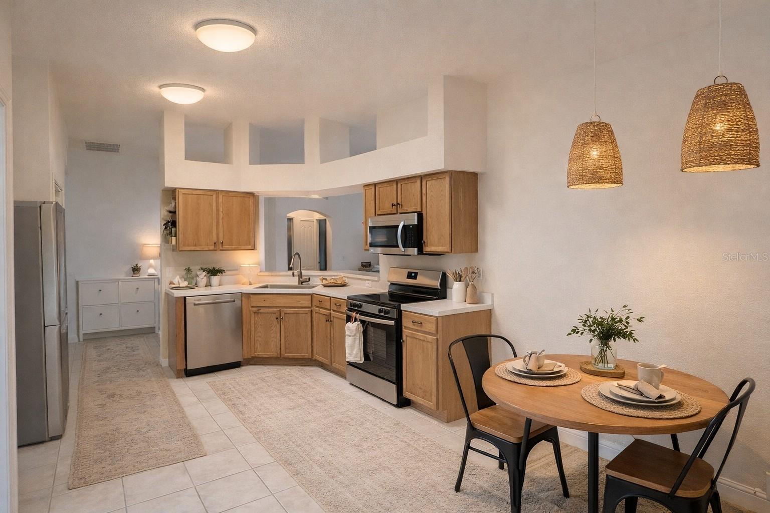 Image 14 of 52 For 8415 Canterbury Lake Boulevard