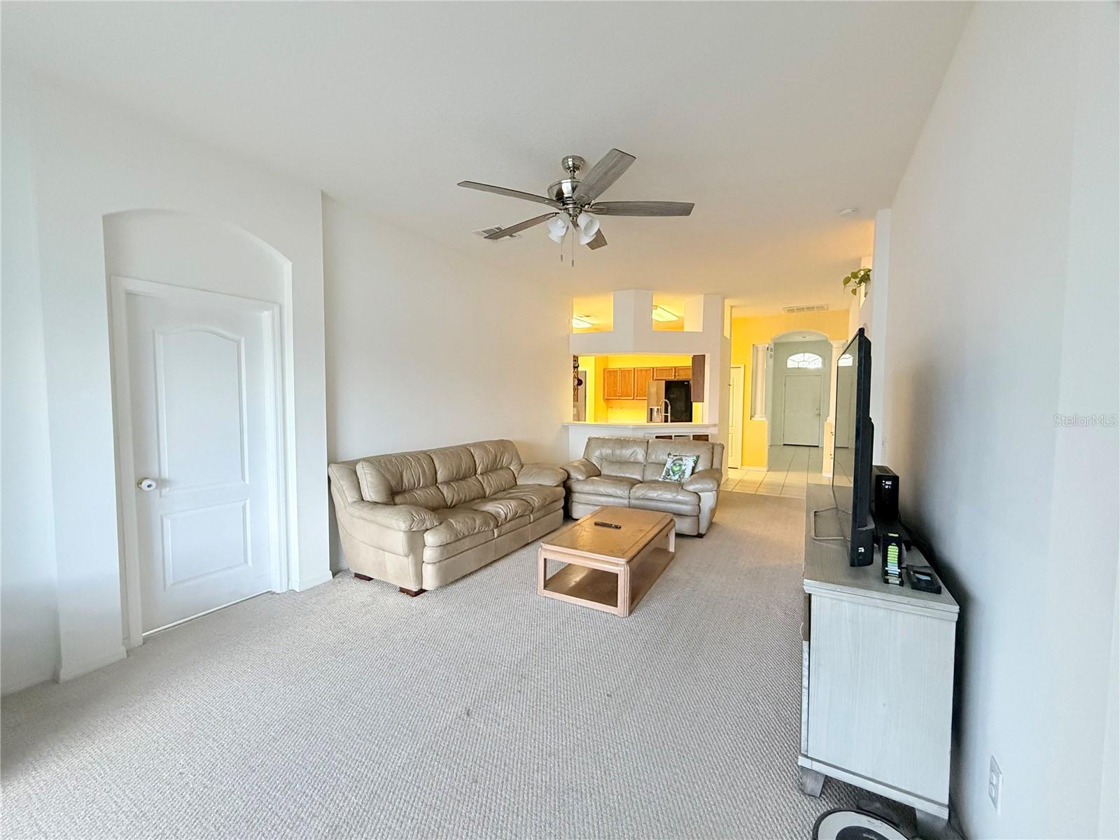 Image 17 of 52 For 8415 Canterbury Lake Boulevard