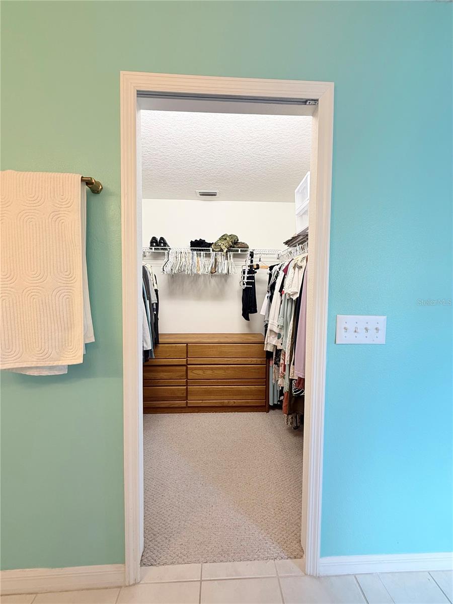 Image 29 of 52 For 8415 Canterbury Lake Boulevard