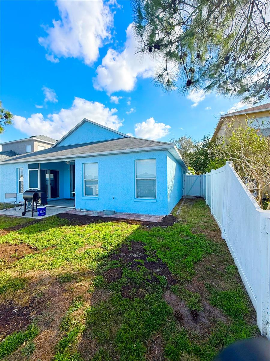 Image 48 of 52 For 8415 Canterbury Lake Boulevard