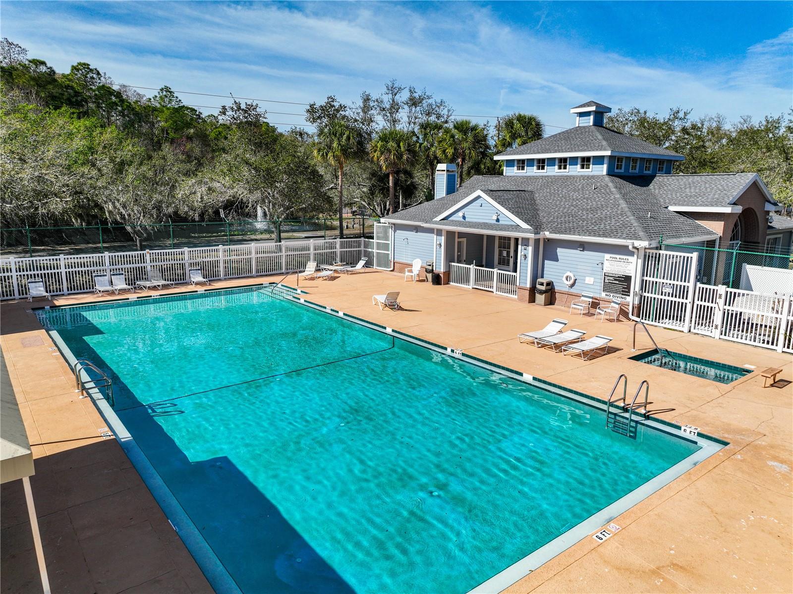 Image 14 of 19 For 9402 Charlesberg Drive