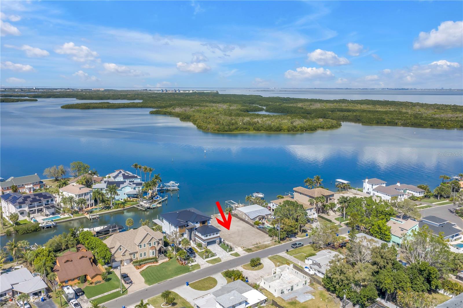 Image 10 of 12 For 2129 Bayou Grande Boulevard Ne