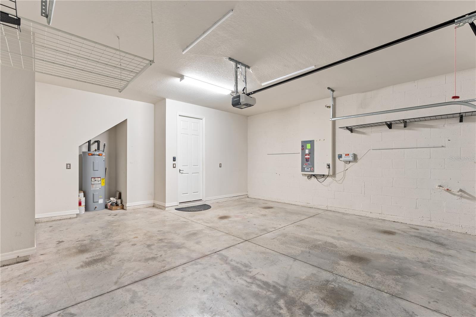 Image 22 of 53 For 7516 Yale Harbor Drive