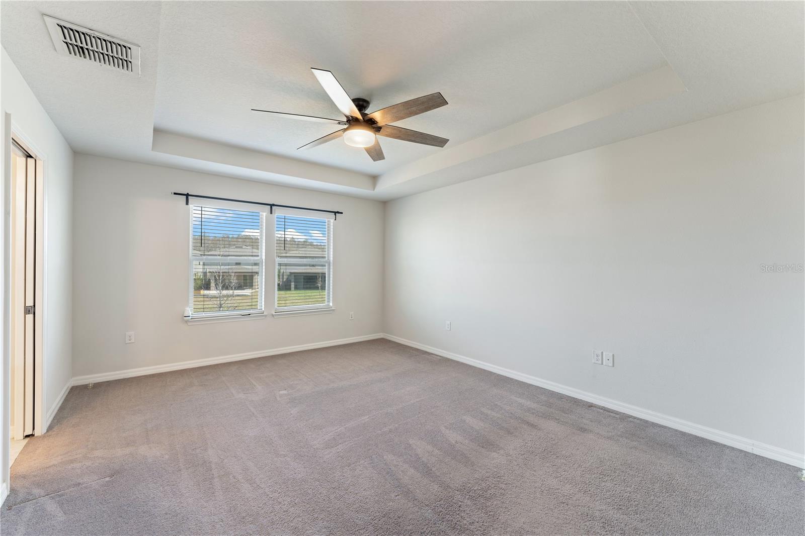 Image 28 of 53 For 7516 Yale Harbor Drive