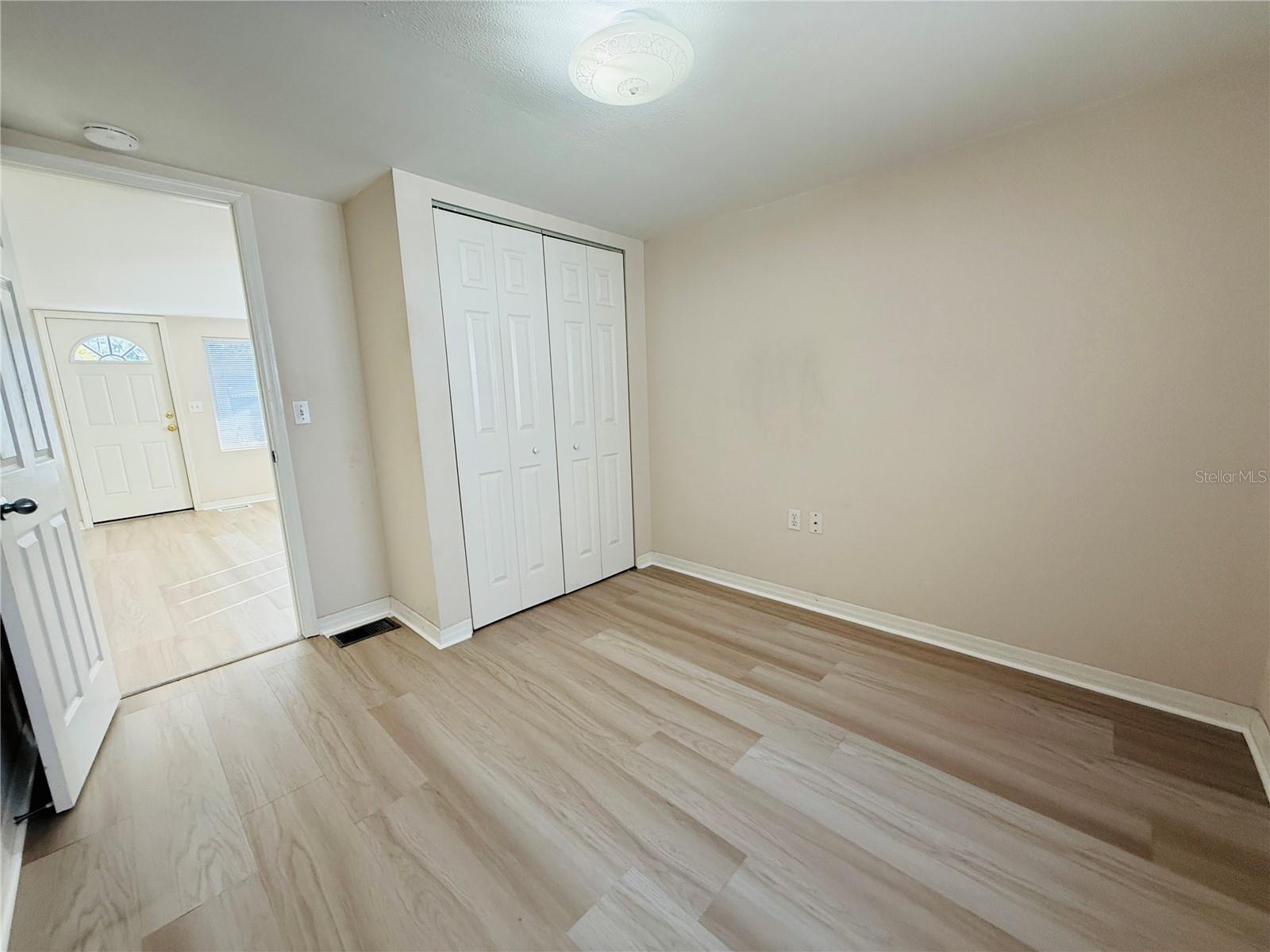 Image 22 of 40 For 4851 Gandy Boulevard B3l14