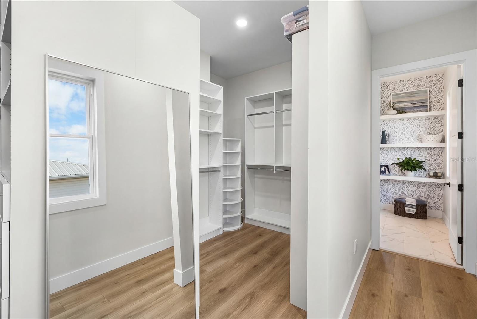 Image 22 of 59 For 3344 Gulfview Drive