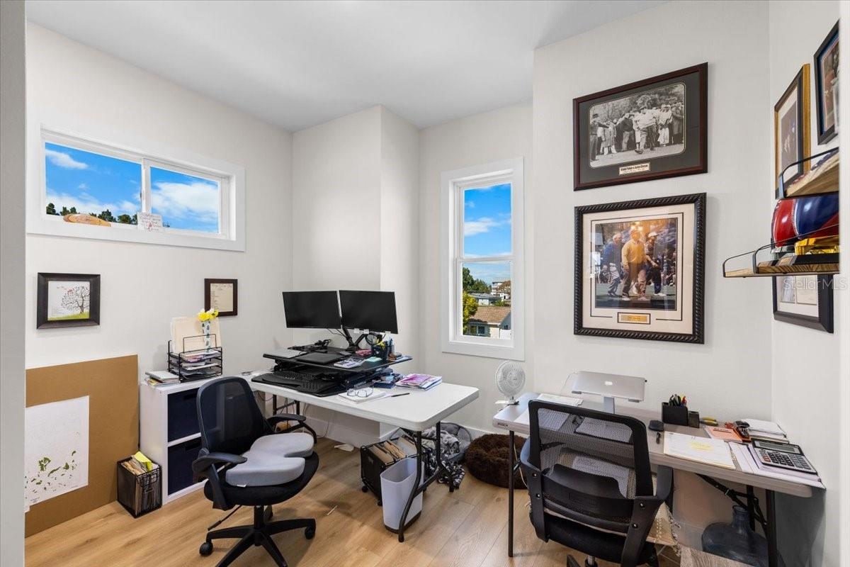 Image 30 of 59 For 3344 Gulfview Drive