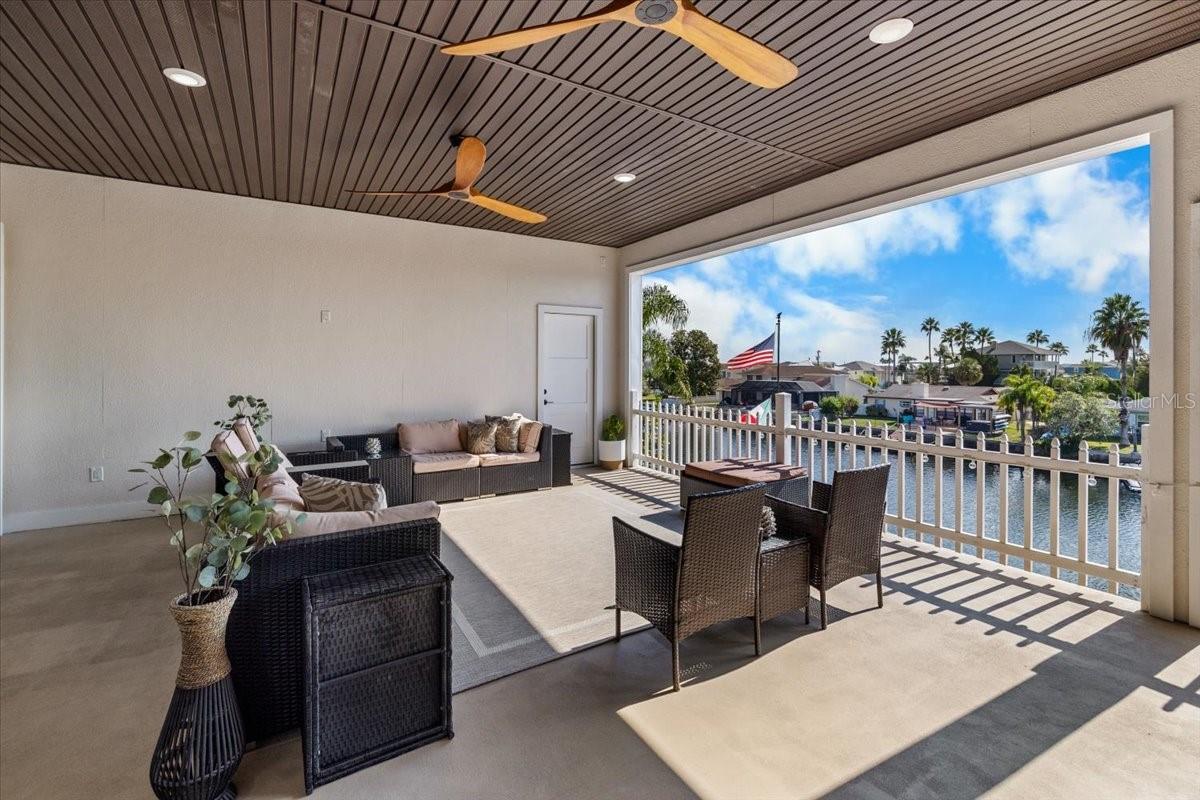 Image 34 of 59 For 3344 Gulfview Drive