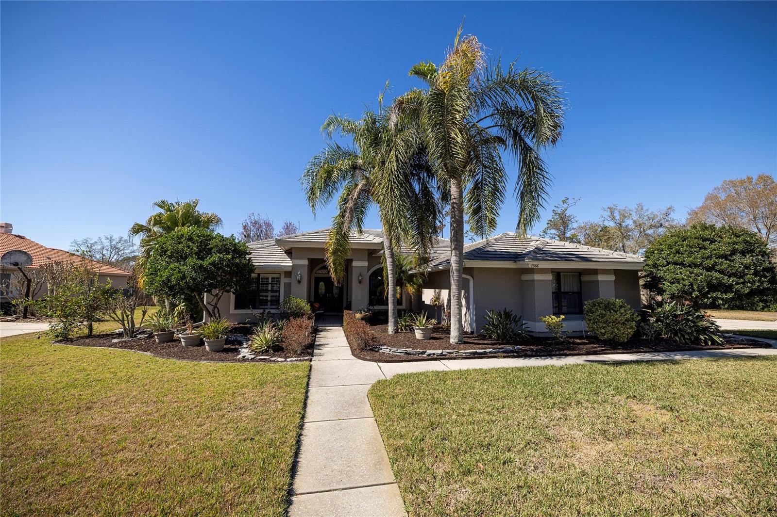 Details for 1566 Huntleigh Court, OLDSMAR, FL 34677