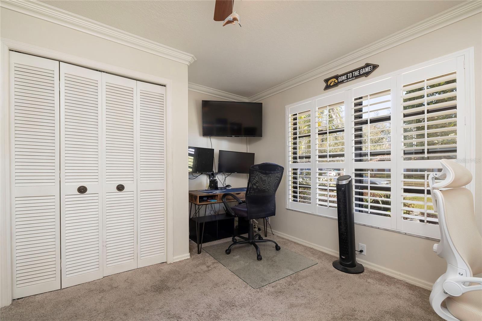 Listing photo id 31 for 1566 Huntleigh Court