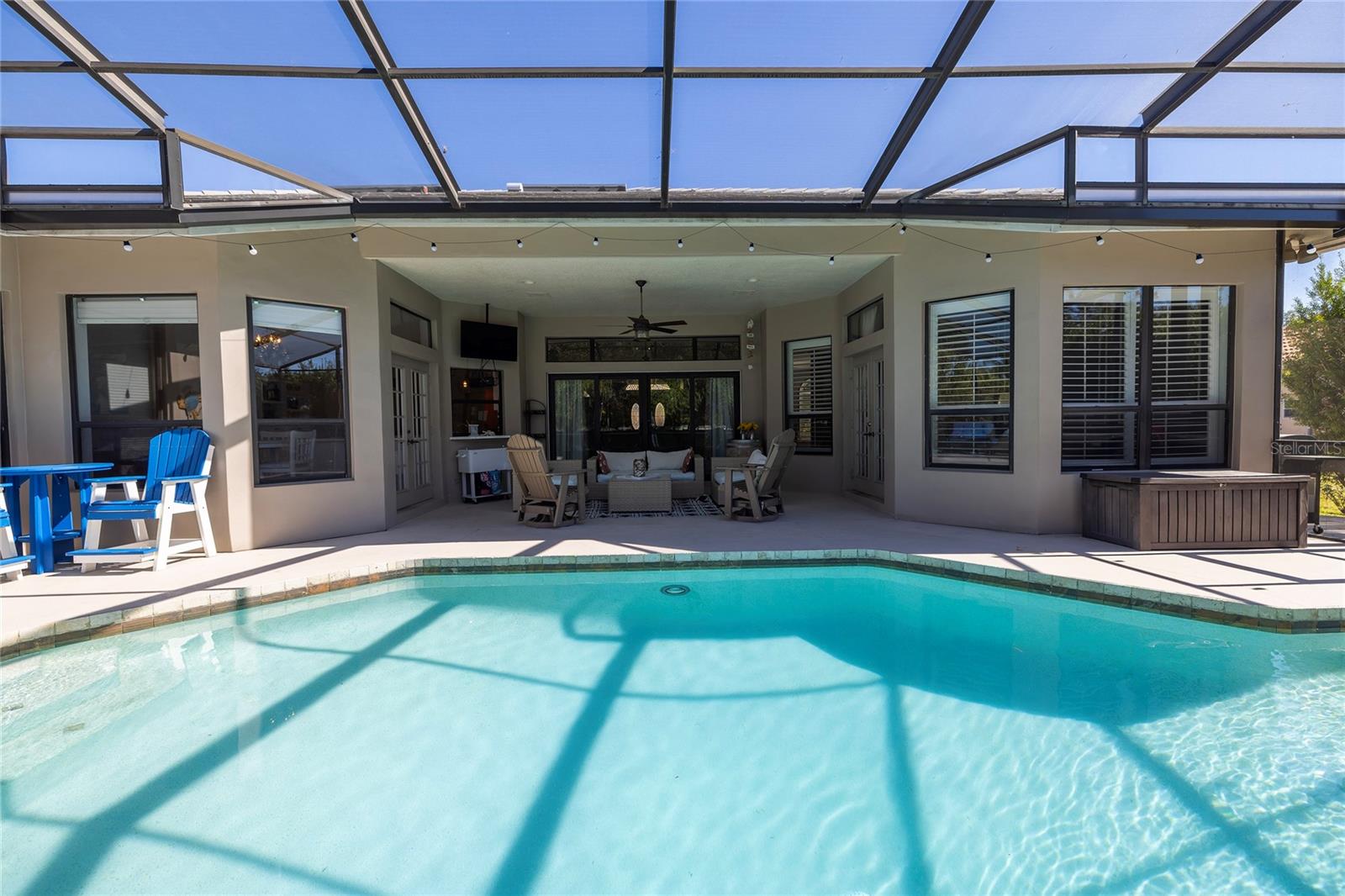 Listing photo id 35 for 1566 Huntleigh Court