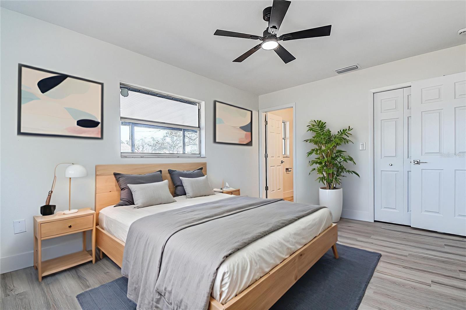 Image 12 of 33 For 6431 68th Avenue N