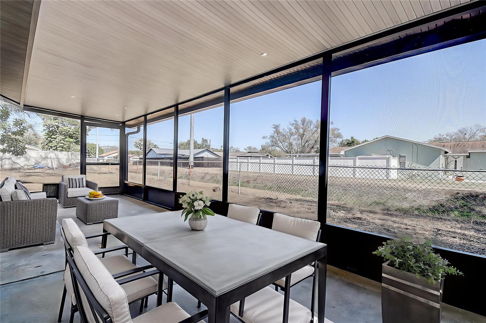 Image 26 of 33 For 6431 68th Avenue N