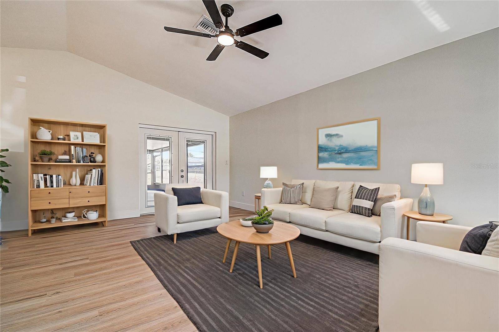 Image 4 of 33 For 6431 68th Avenue N