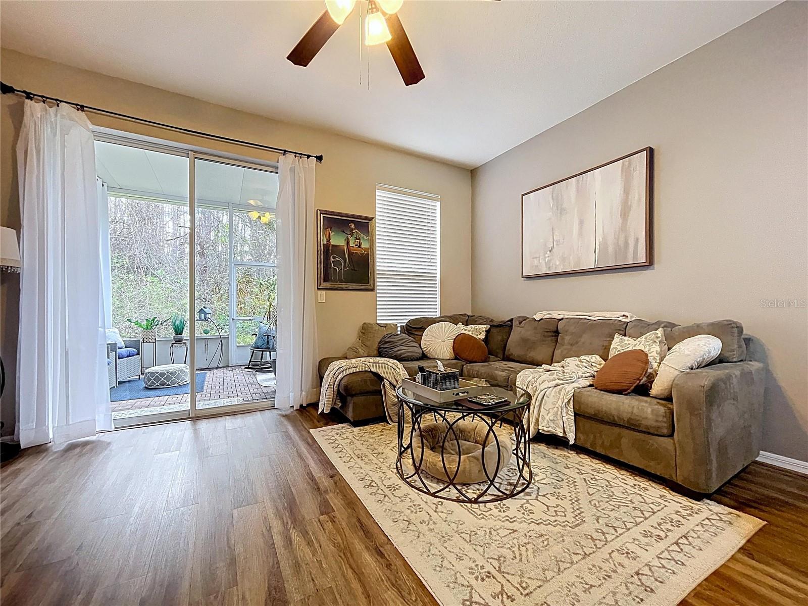 Image 11 of 31 For 12711 Sunland Court