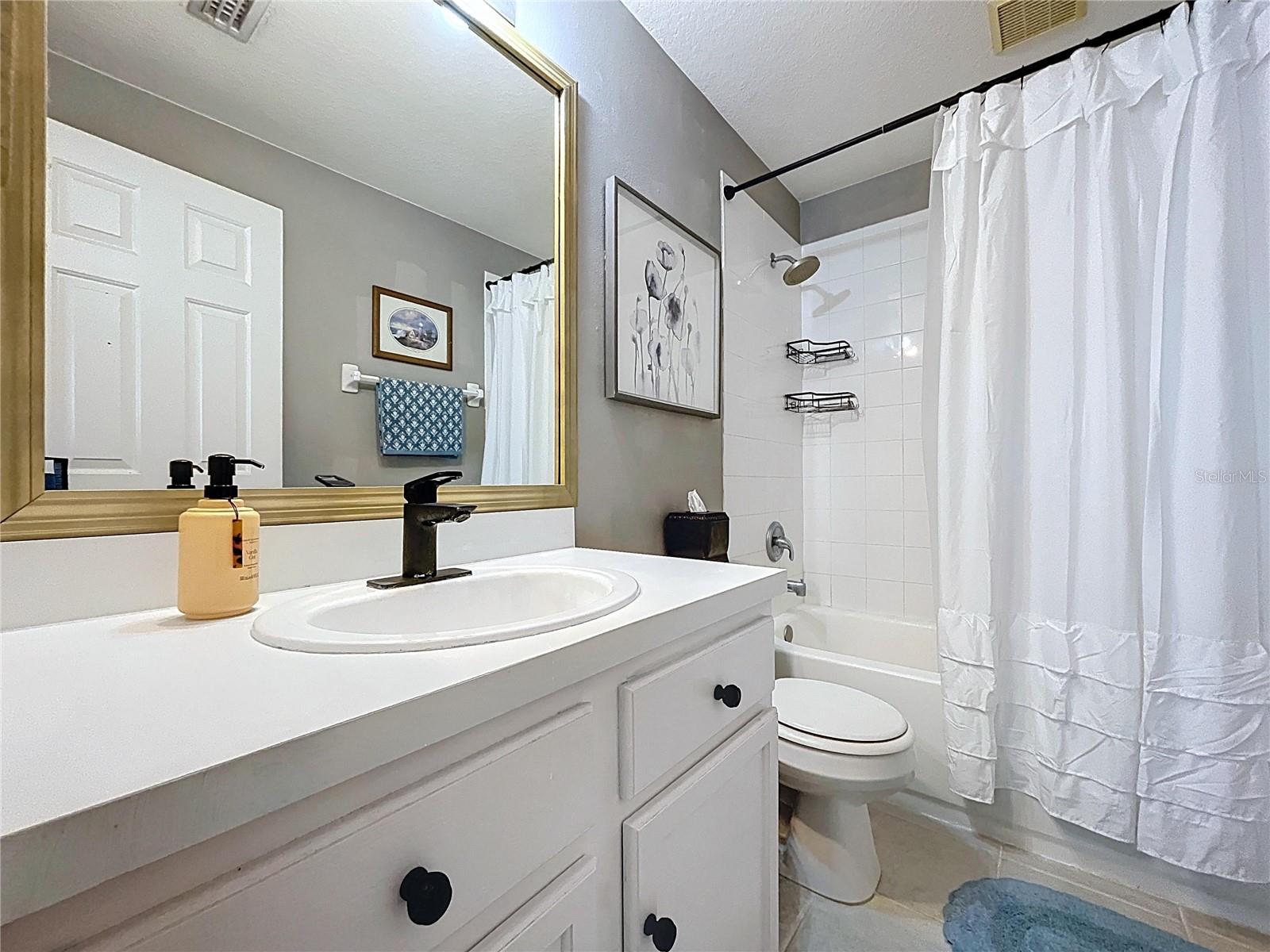 Image 19 of 31 For 12711 Sunland Court