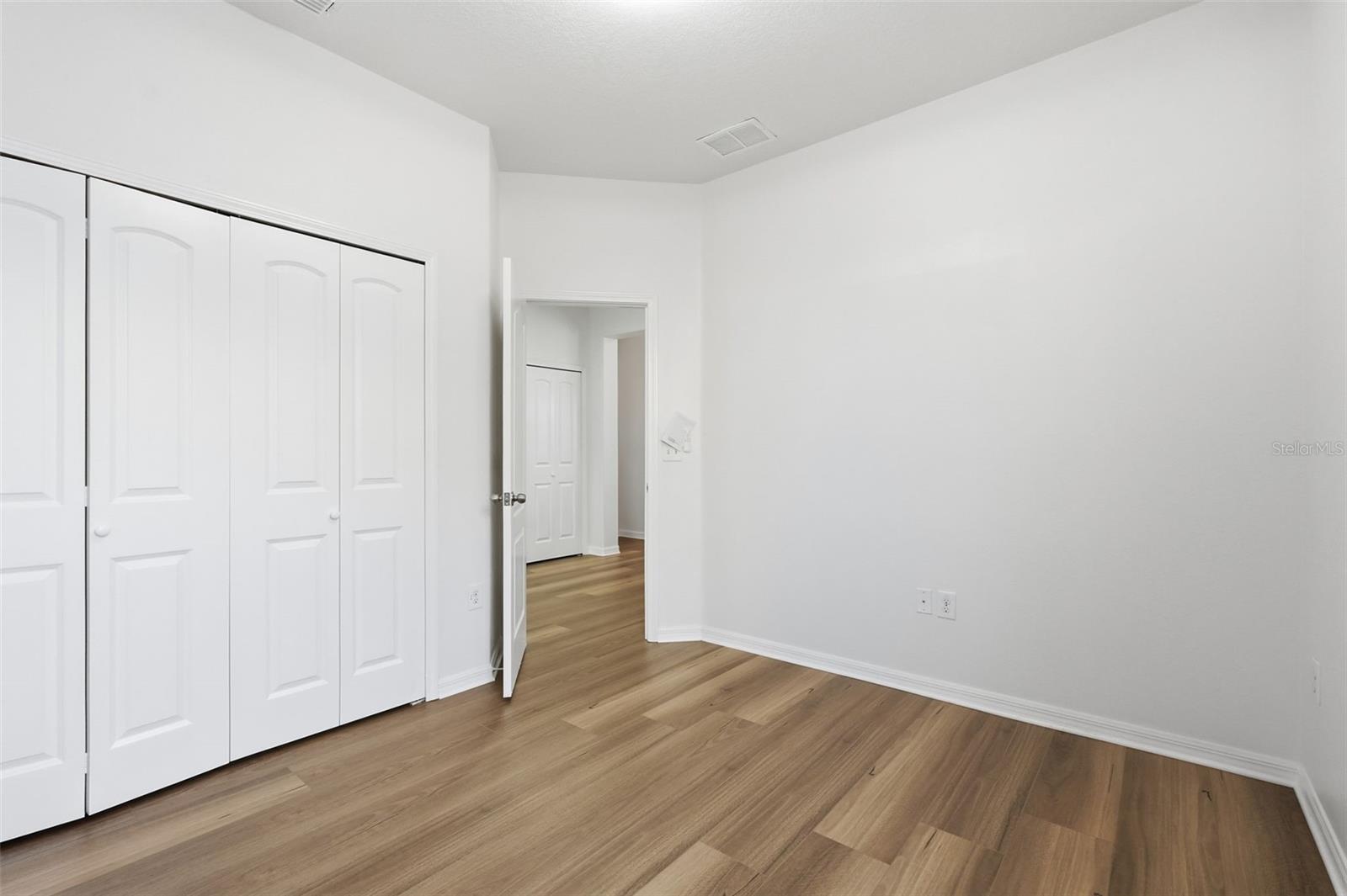 Image 32 of 63 For 13941 Lugano Court