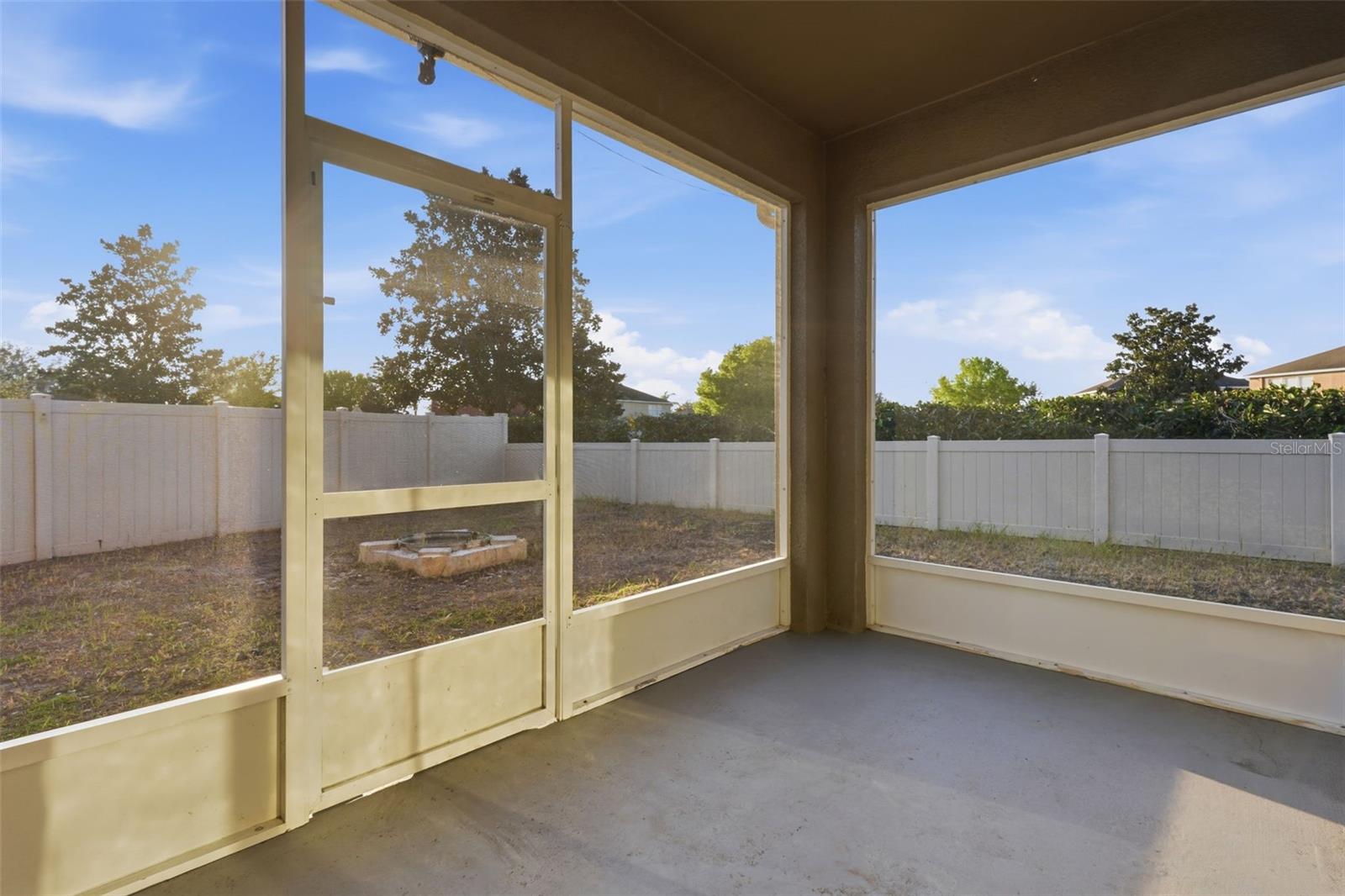 Image 47 of 63 For 13941 Lugano Court