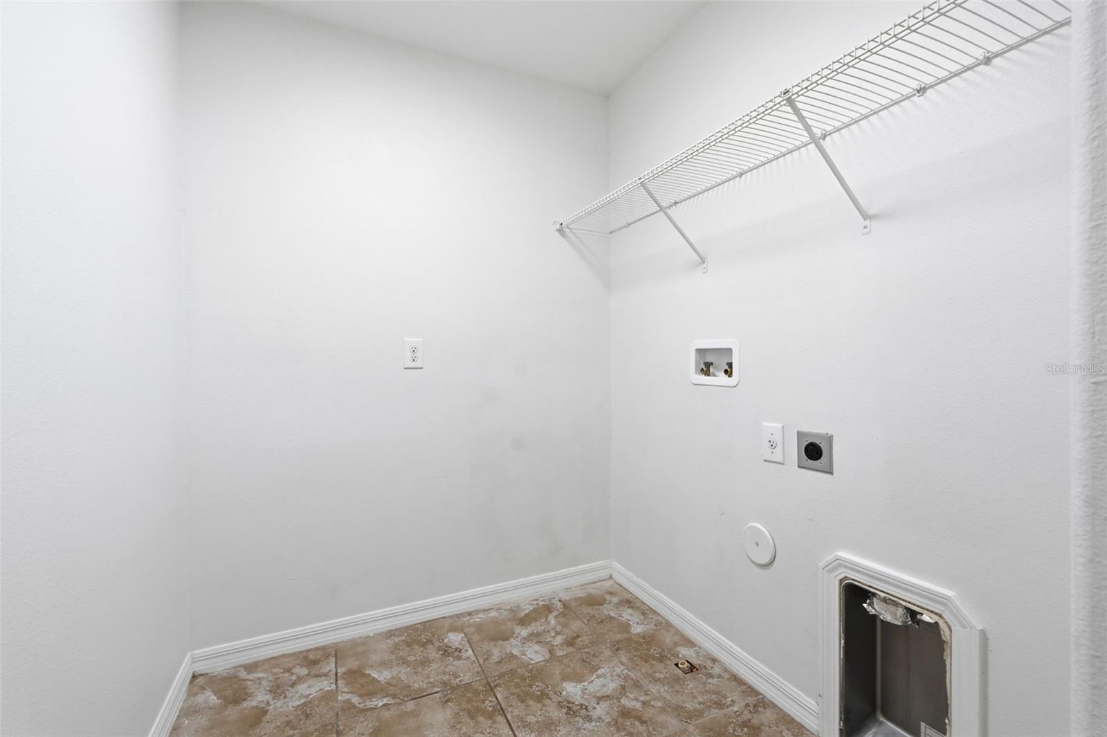 Image 50 of 63 For 13941 Lugano Court