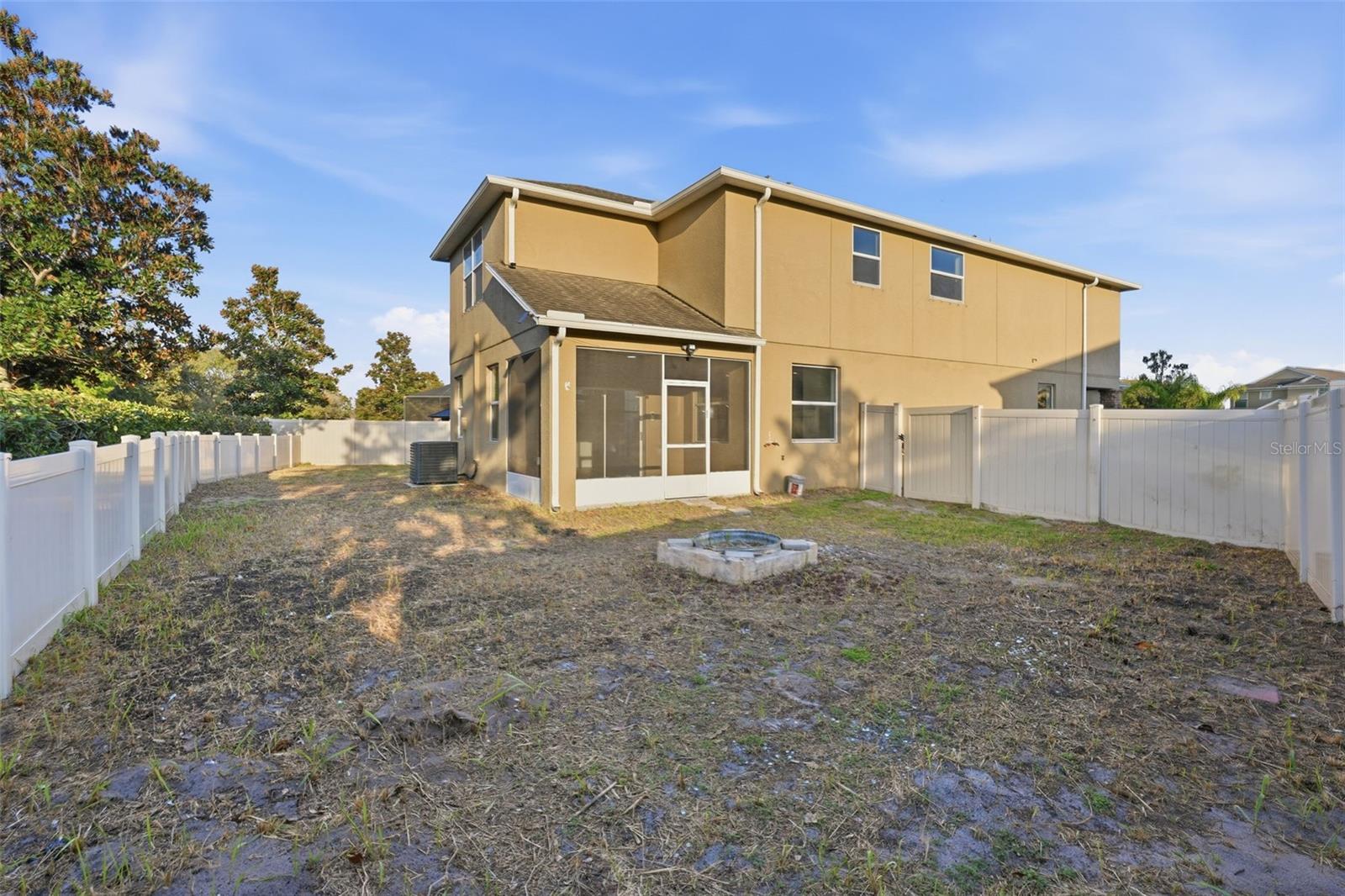 Image 54 of 63 For 13941 Lugano Court