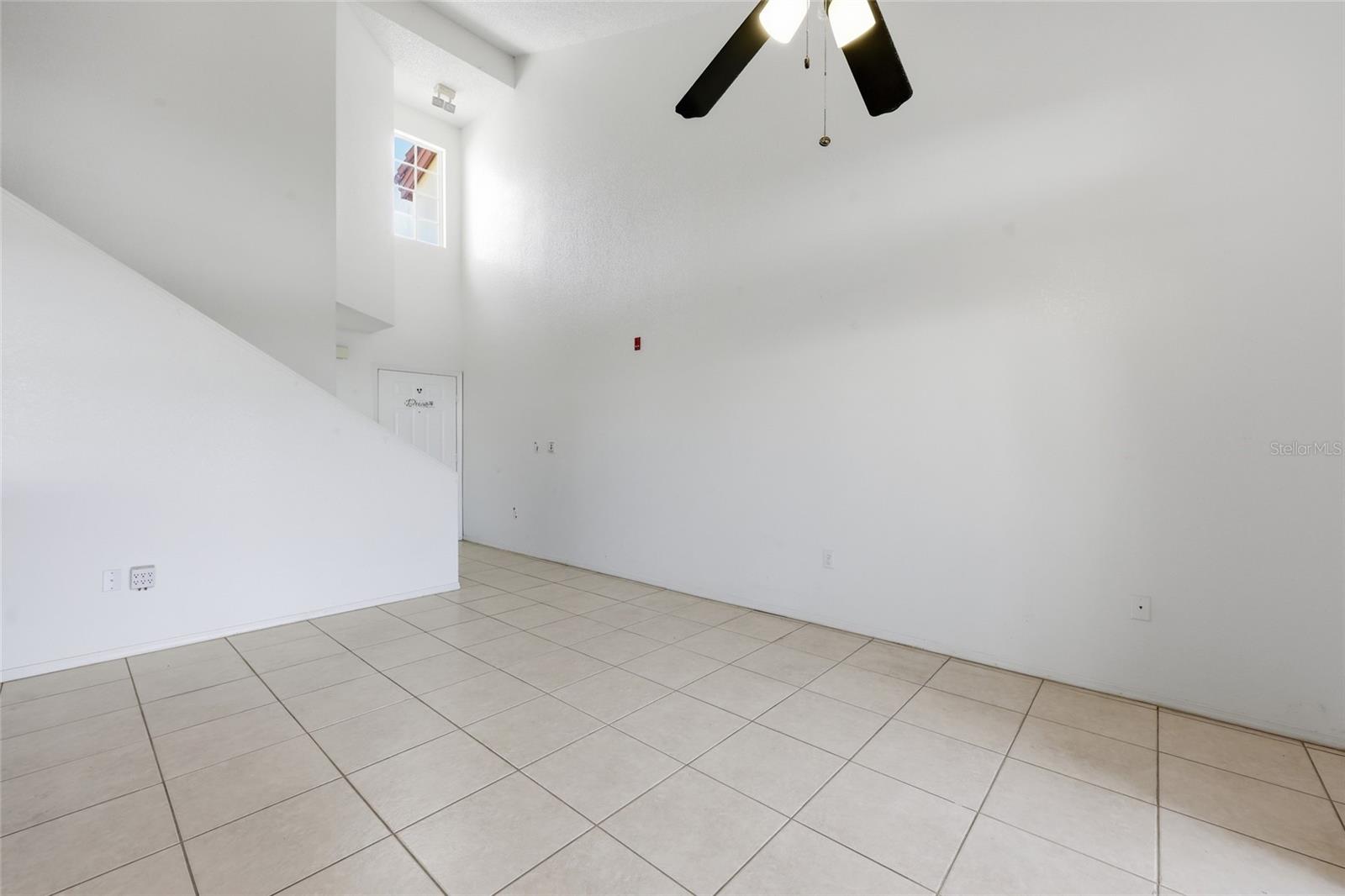 Image 11 of 34 For 3176 Tamarind Circle 19
