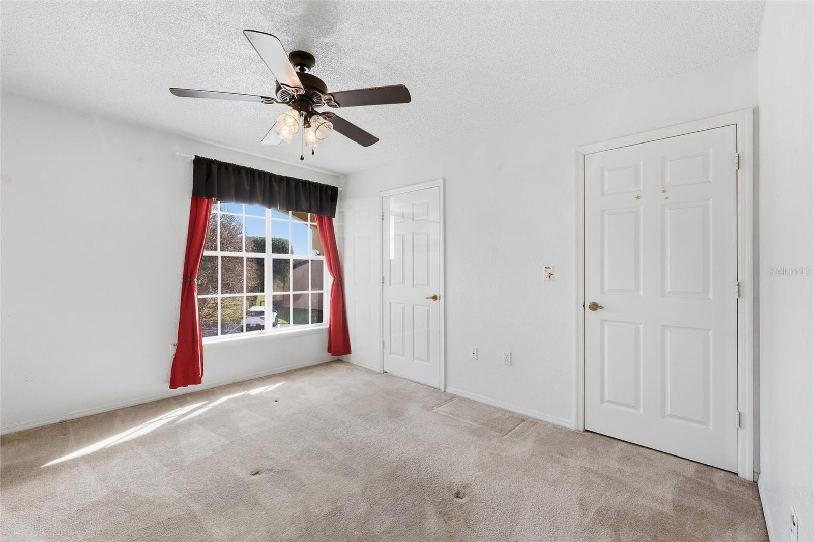 Image 20 of 34 For 3176 Tamarind Circle 19