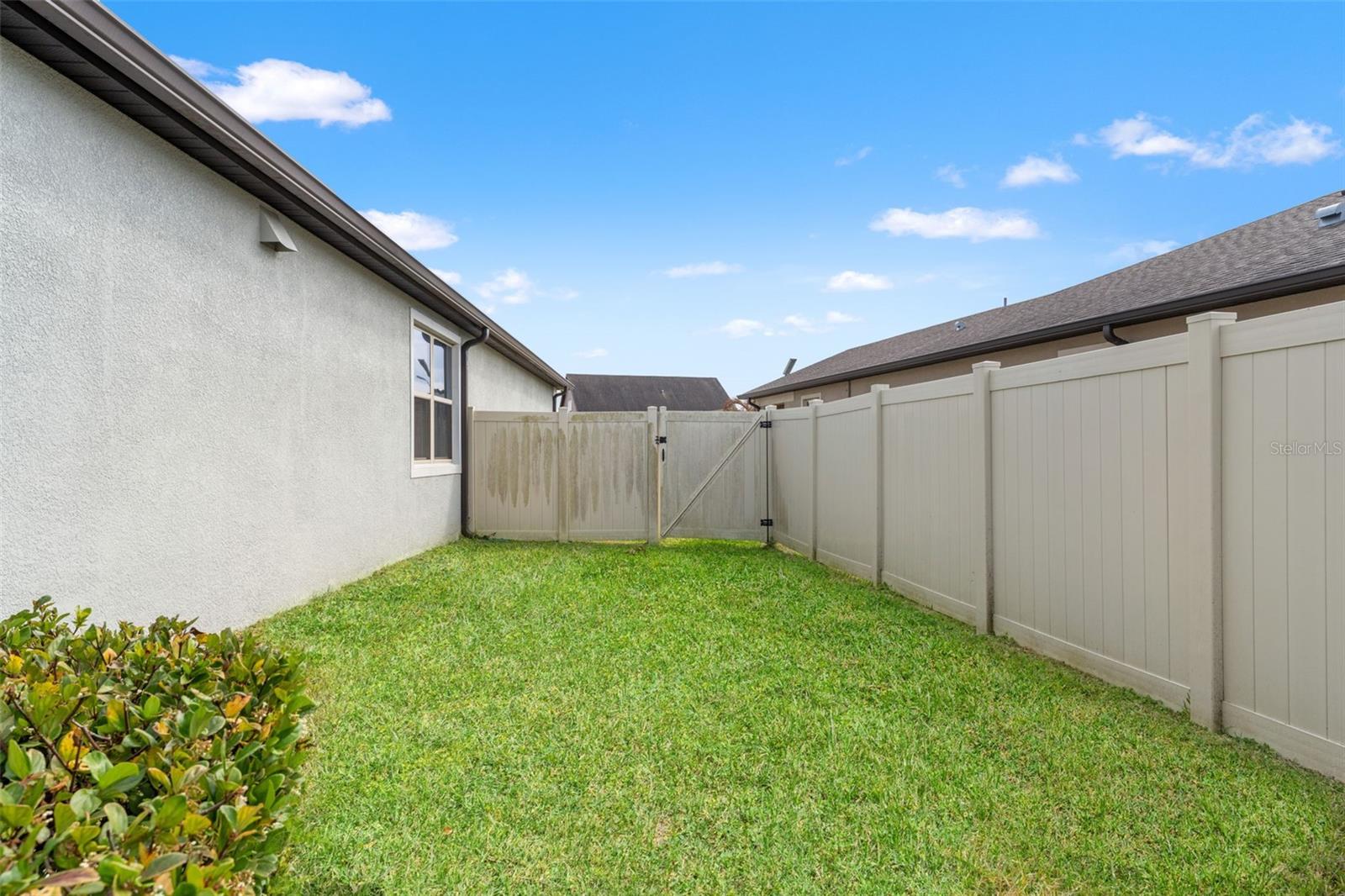 Image 14 of 68 For 8184 Olive Brook Drive