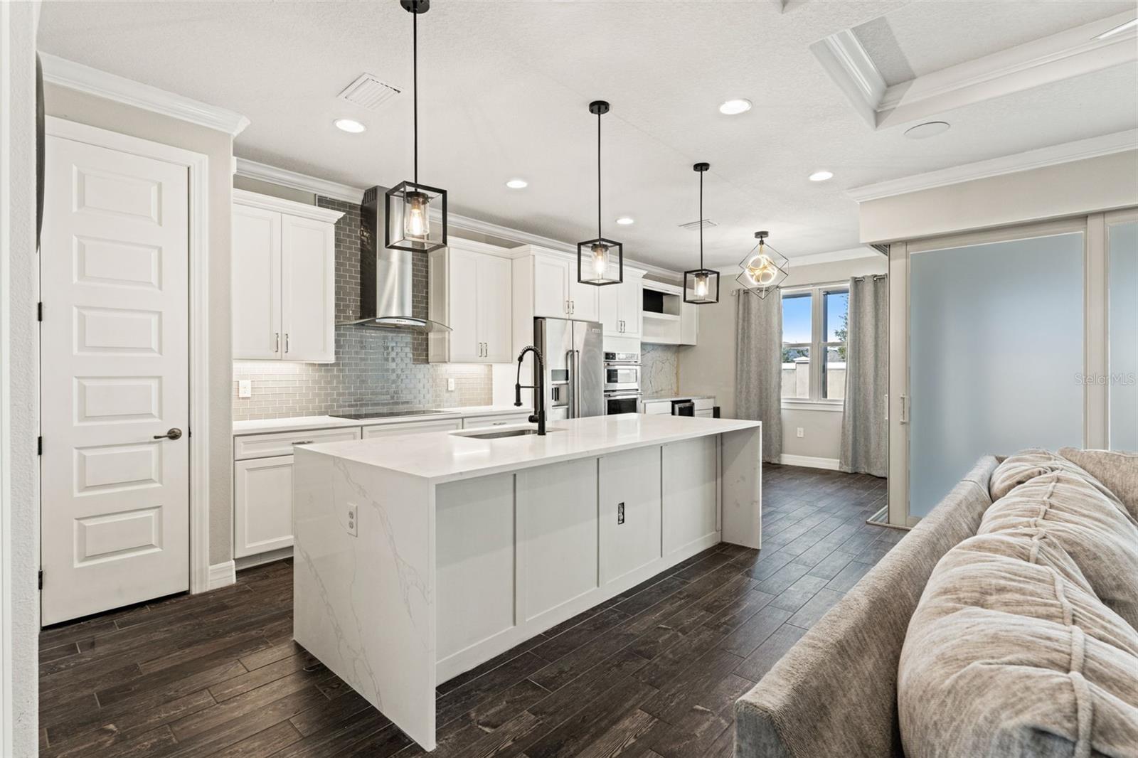 Image 21 of 68 For 8184 Olive Brook Drive