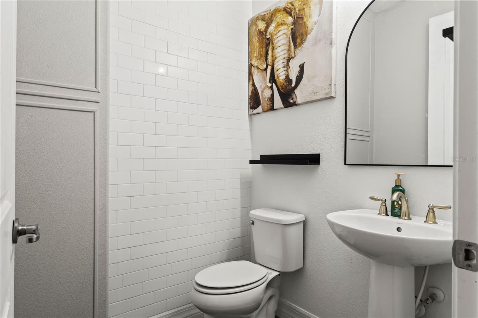 Image 42 of 68 For 8184 Olive Brook Drive