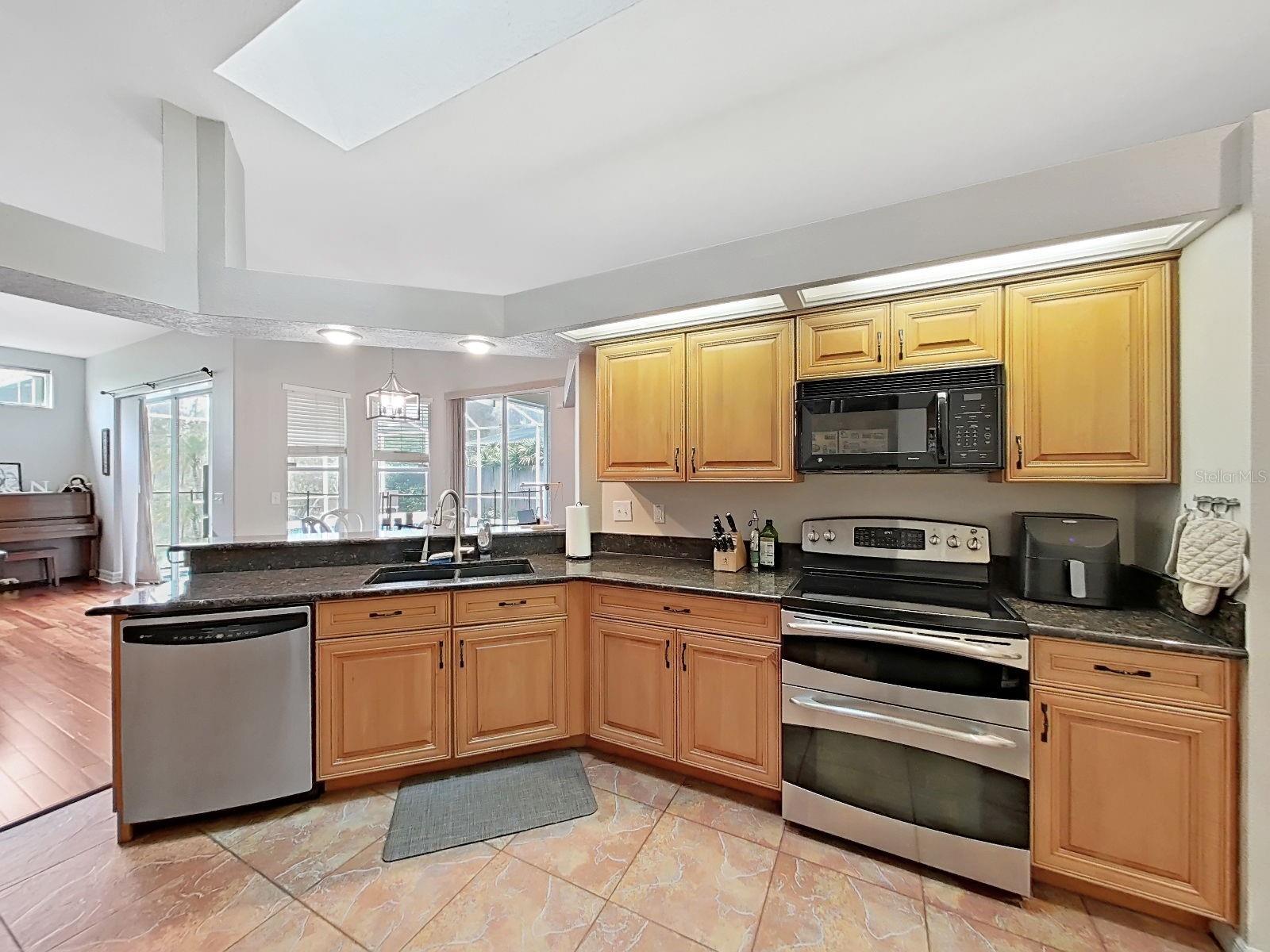 Image 17 of 44 For 9630 Fox Hearst Road