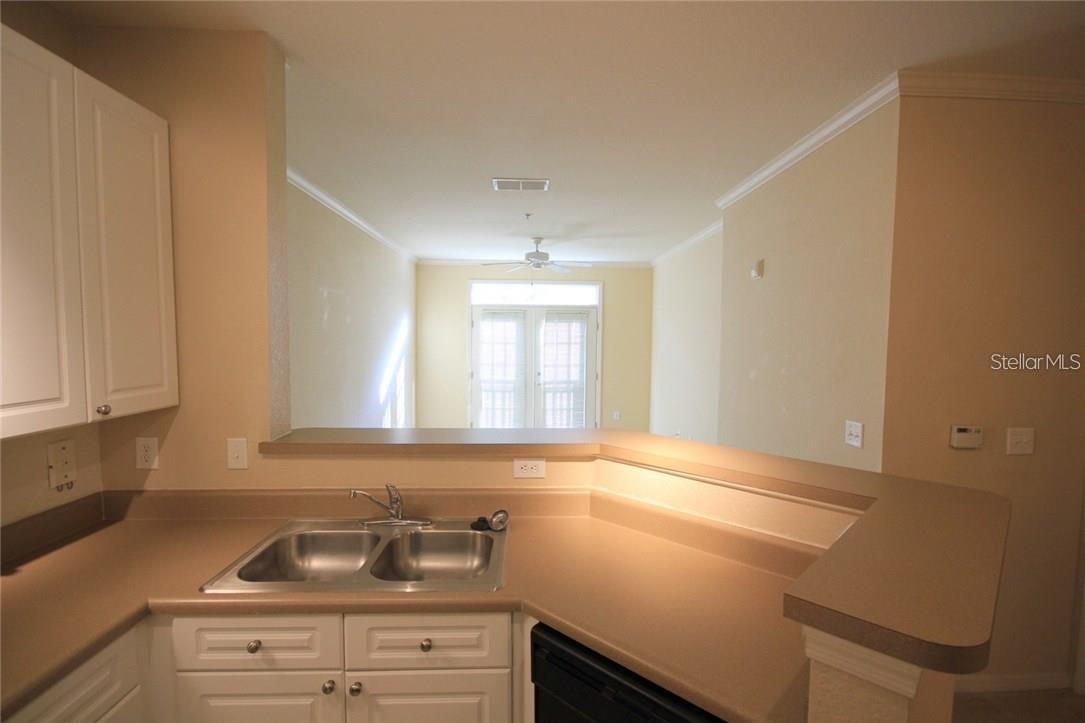 Image 6 of 12 For 4221 Spruce Street 1231