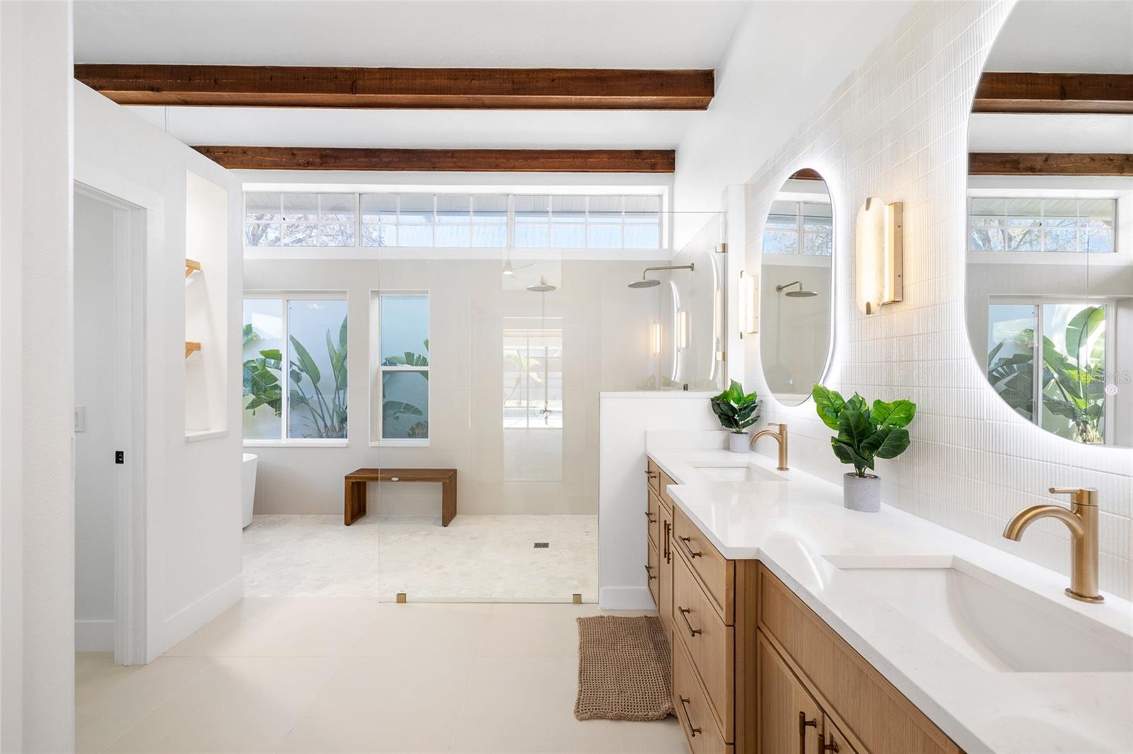 Image 28 of 78 For 512 Crystal Grove Boulevard