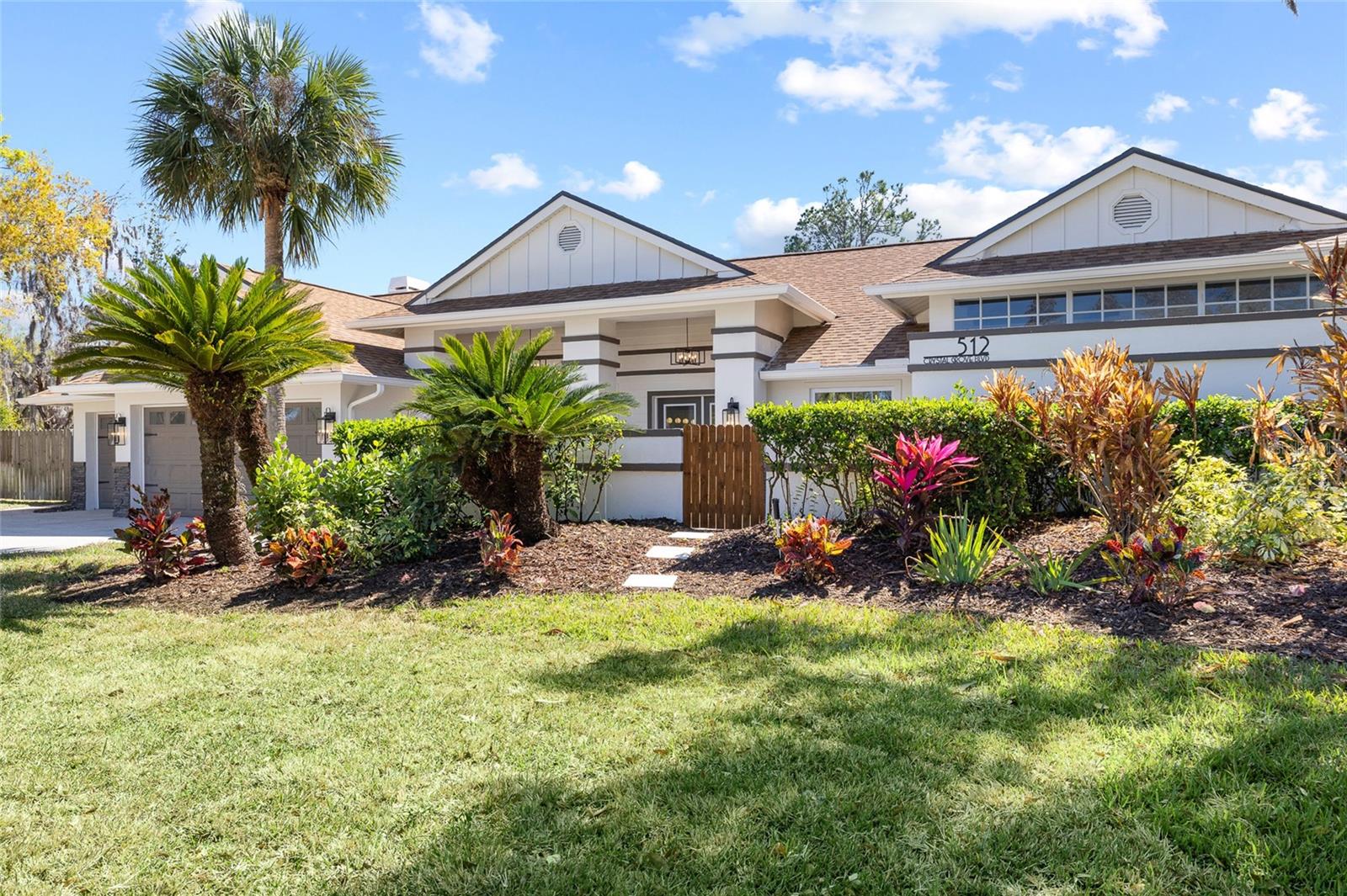 Image 5 of 78 For 512 Crystal Grove Boulevard