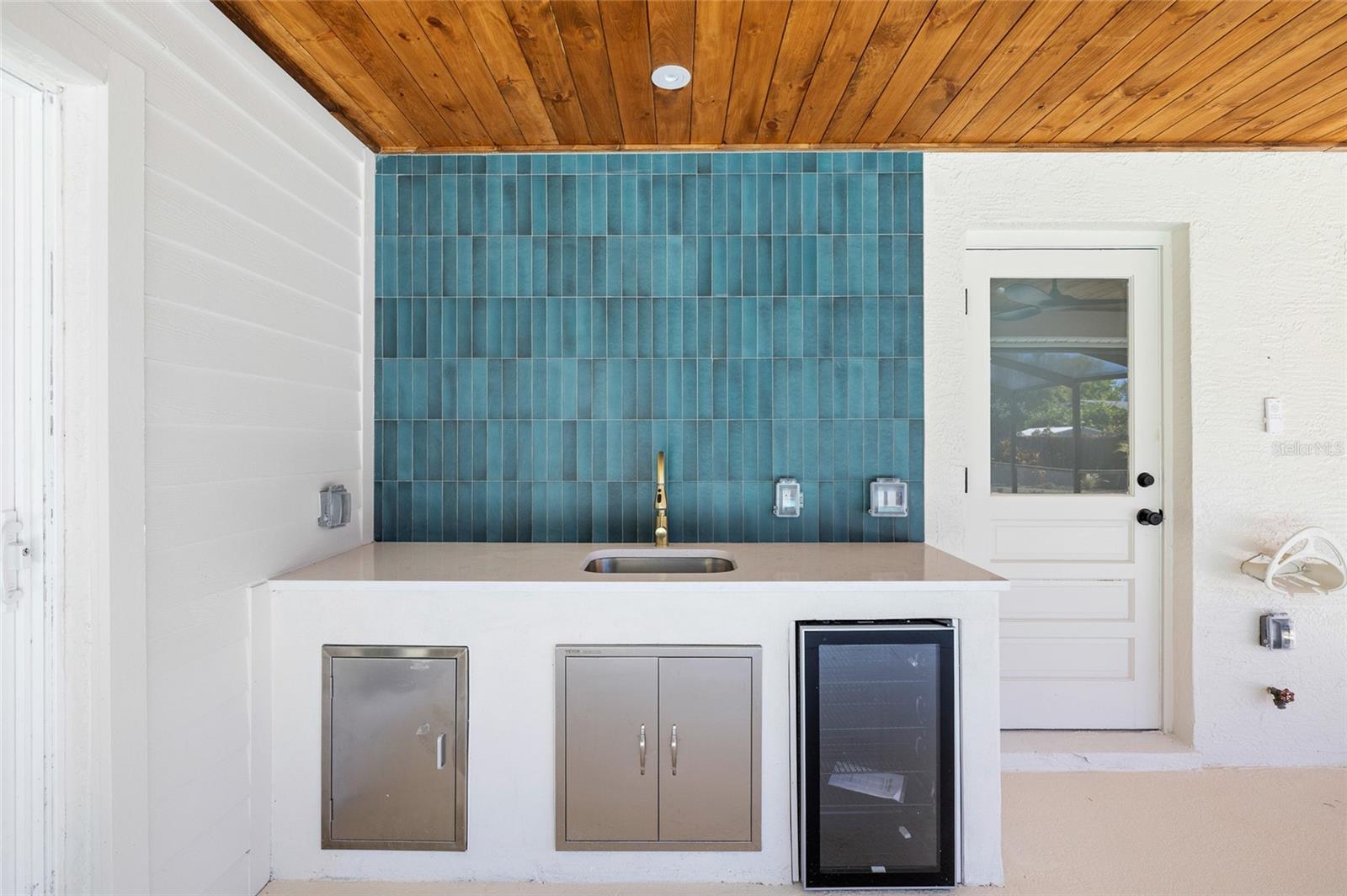 Image 50 of 78 For 512 Crystal Grove Boulevard