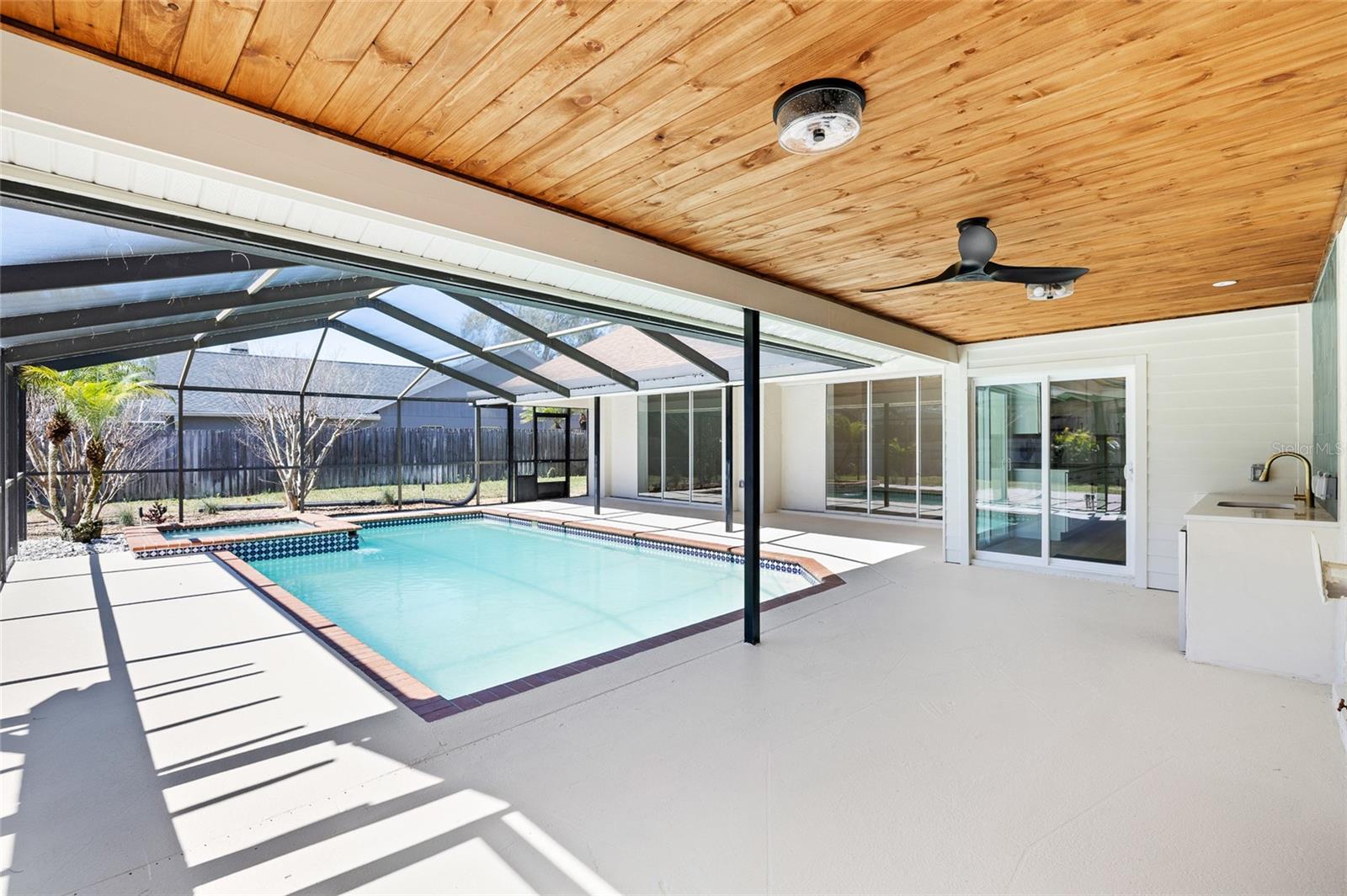 Image 52 of 78 For 512 Crystal Grove Boulevard