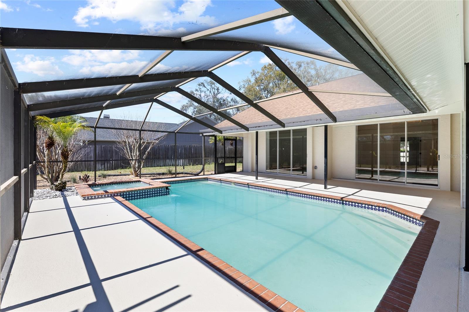 Image 53 of 78 For 512 Crystal Grove Boulevard