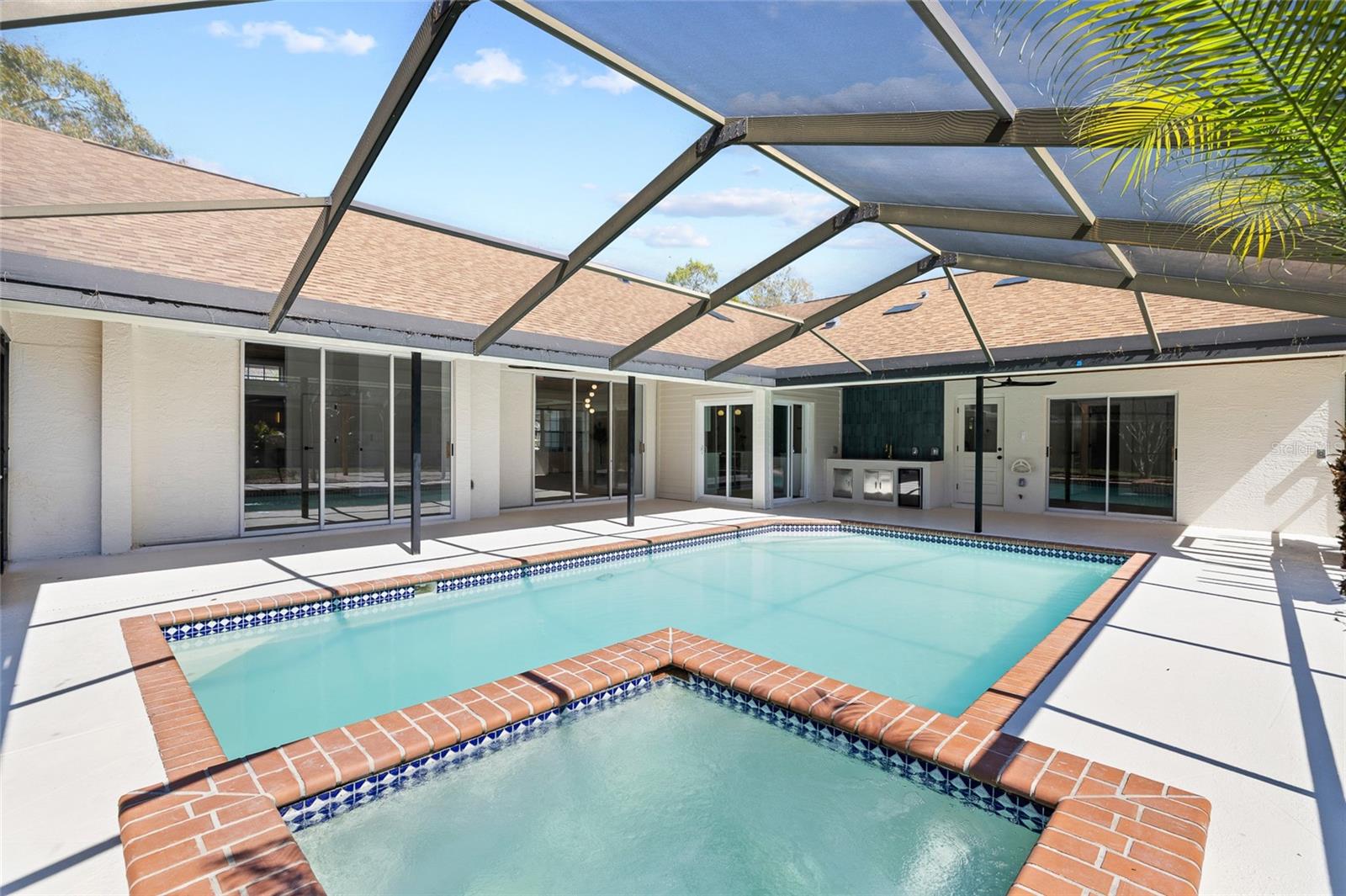 Image 59 of 78 For 512 Crystal Grove Boulevard