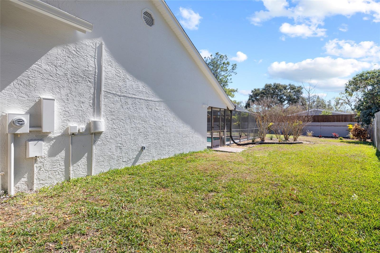 Image 60 of 78 For 512 Crystal Grove Boulevard