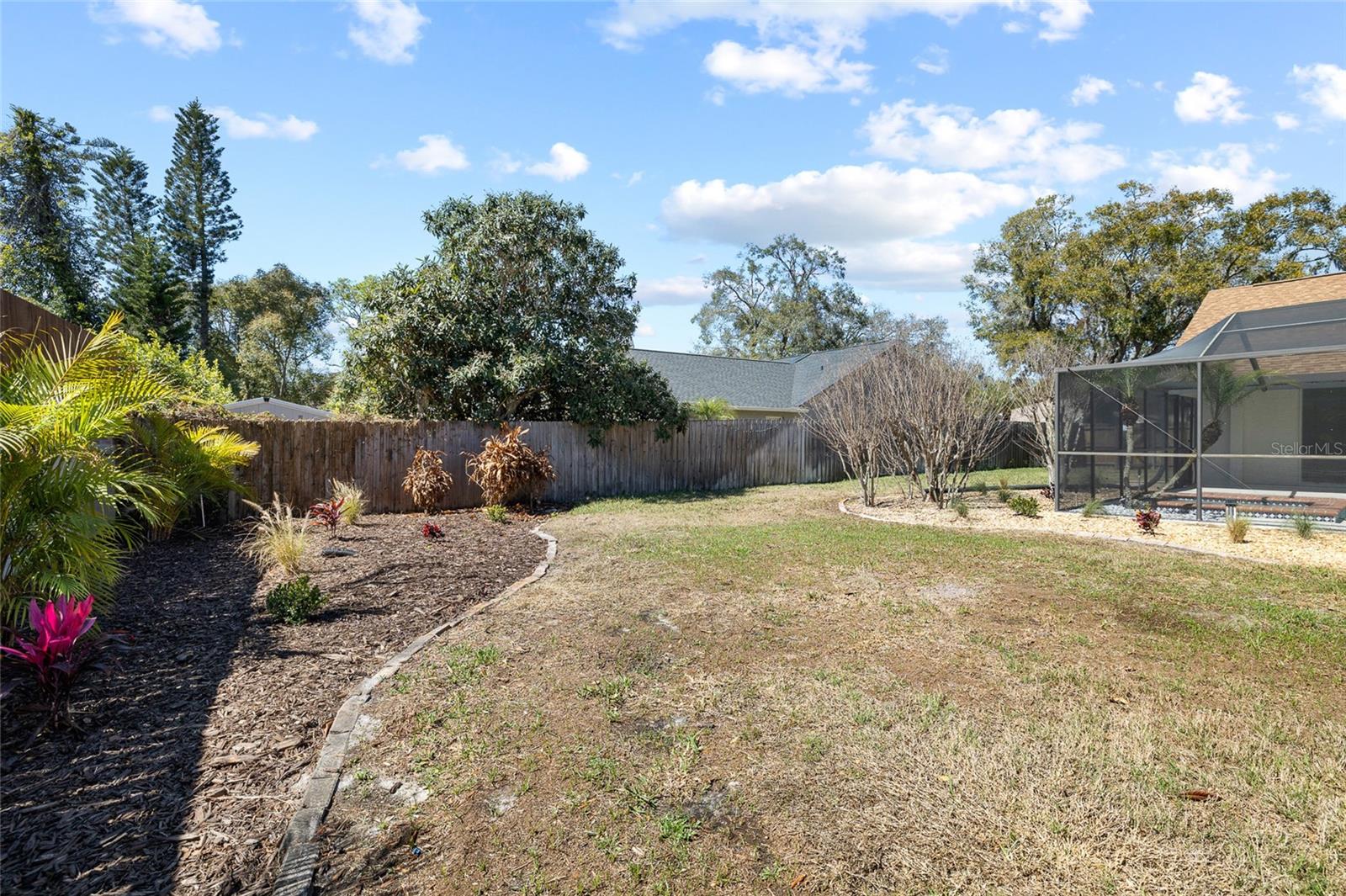 Image 64 of 78 For 512 Crystal Grove Boulevard