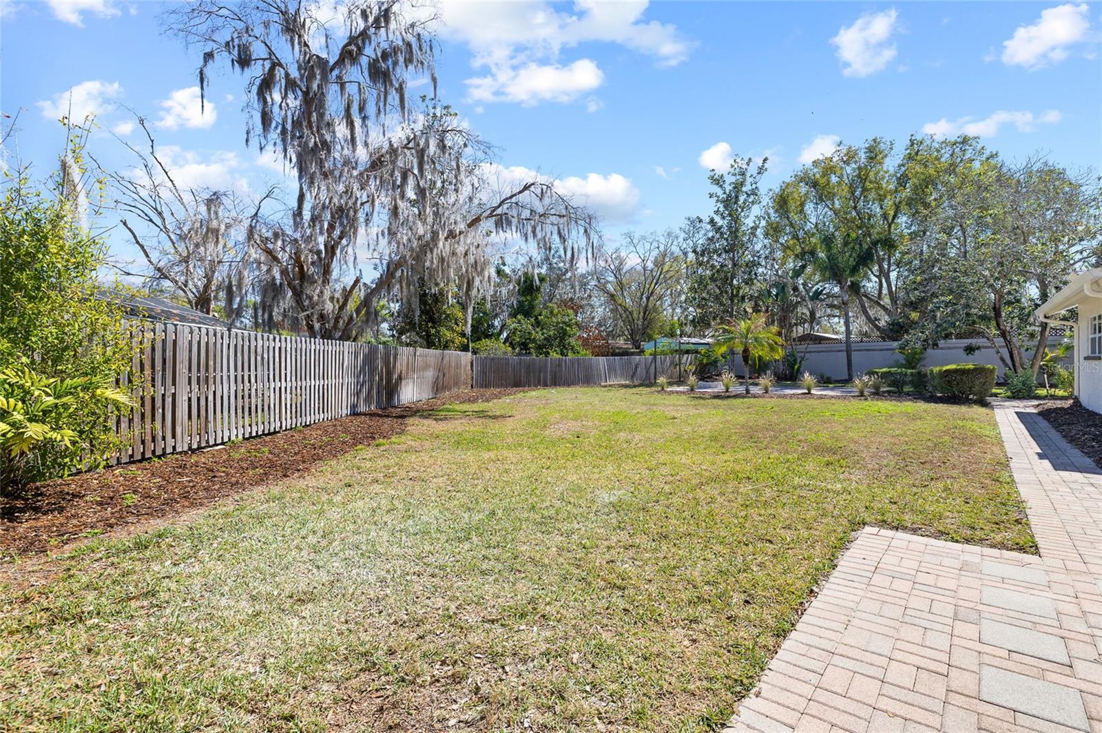 Image 73 of 78 For 512 Crystal Grove Boulevard