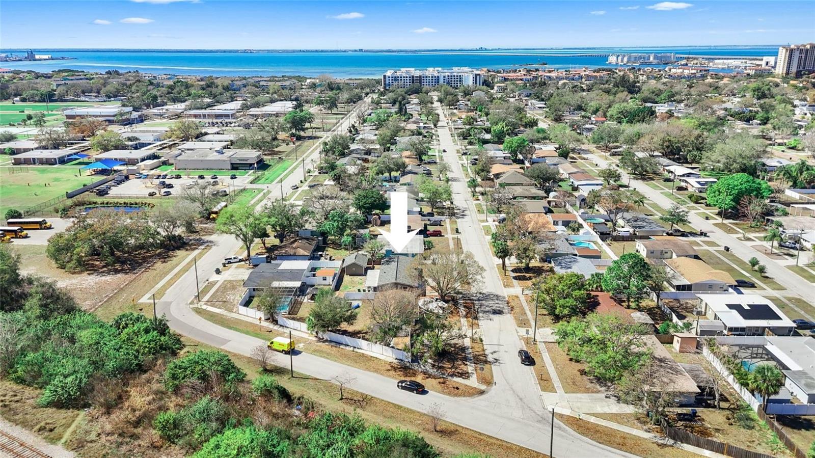 Image 45 of 48 For 4418 Fairview Heights