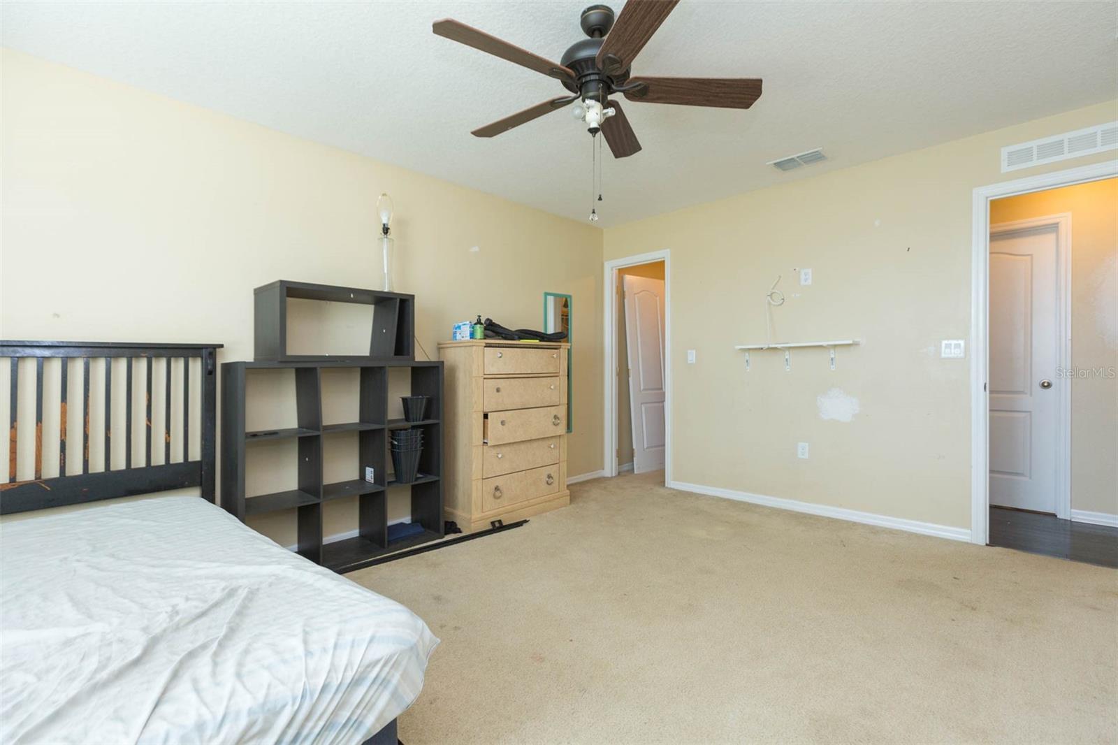 Image 33 of 52 For 13330 Waterford Castle Drive