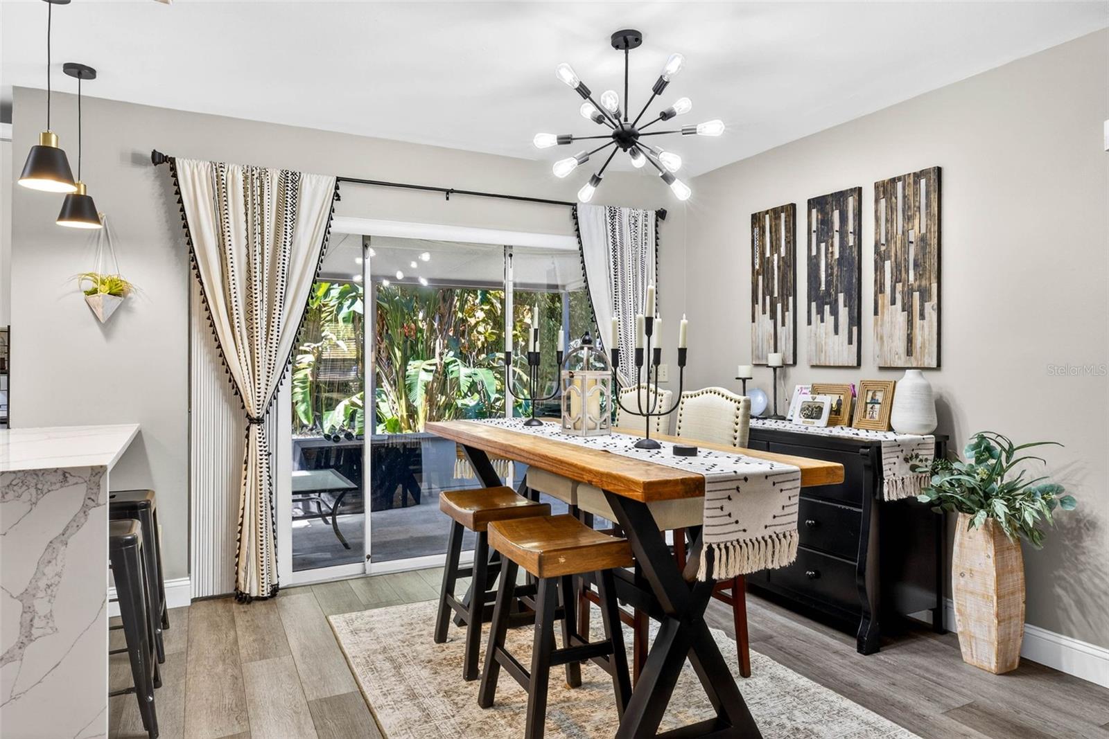 Image 13 of 38 For 12322 Rome Avenue