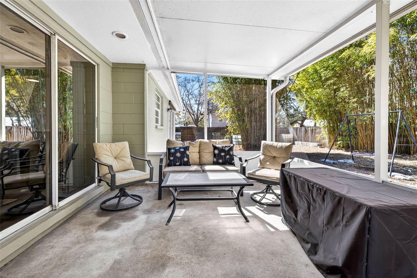 Image 31 of 38 For 12322 Rome Avenue