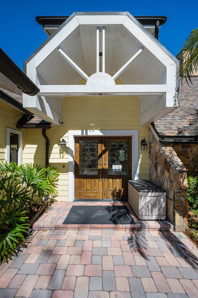 Listing photo id 6 for 1944 Levine Lane