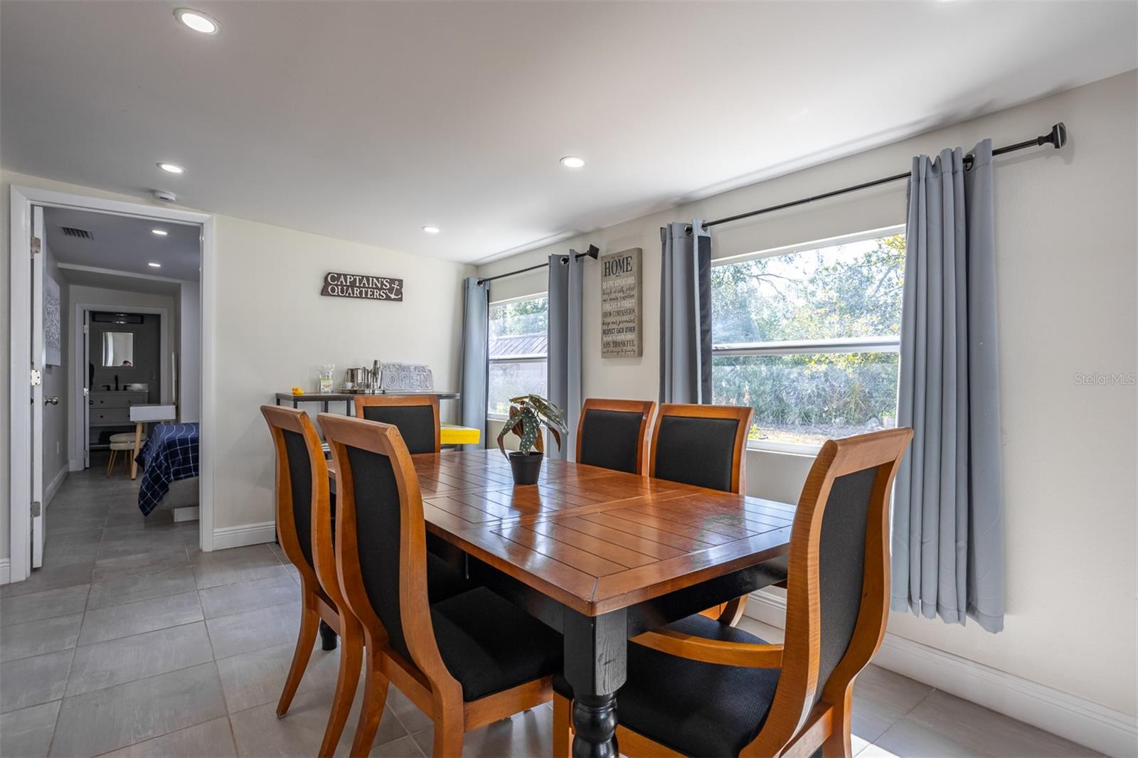 Image 25 of 38 For 806 Chadsworth Avenue